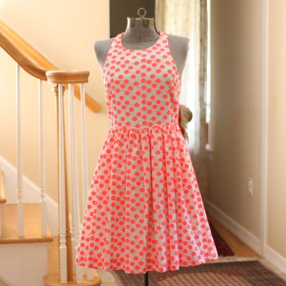 J. CREW Neon Florescent Pink Flowers White Dress - Picture 1 of 6